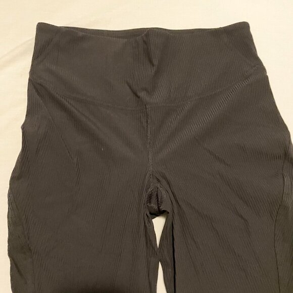 Lululemon Base Pace High Rise Tight Leggings Ribbed Womans Size 10 - Picture 2 of 14